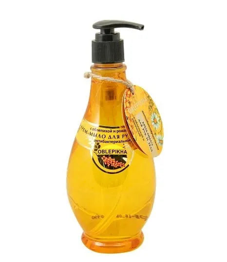 ENERGY OF VITAMINS Kreminė antibakterinė rankų ir kūno muilas su šaltalankiais ramunėlėmis 400 ml - Kosmetika