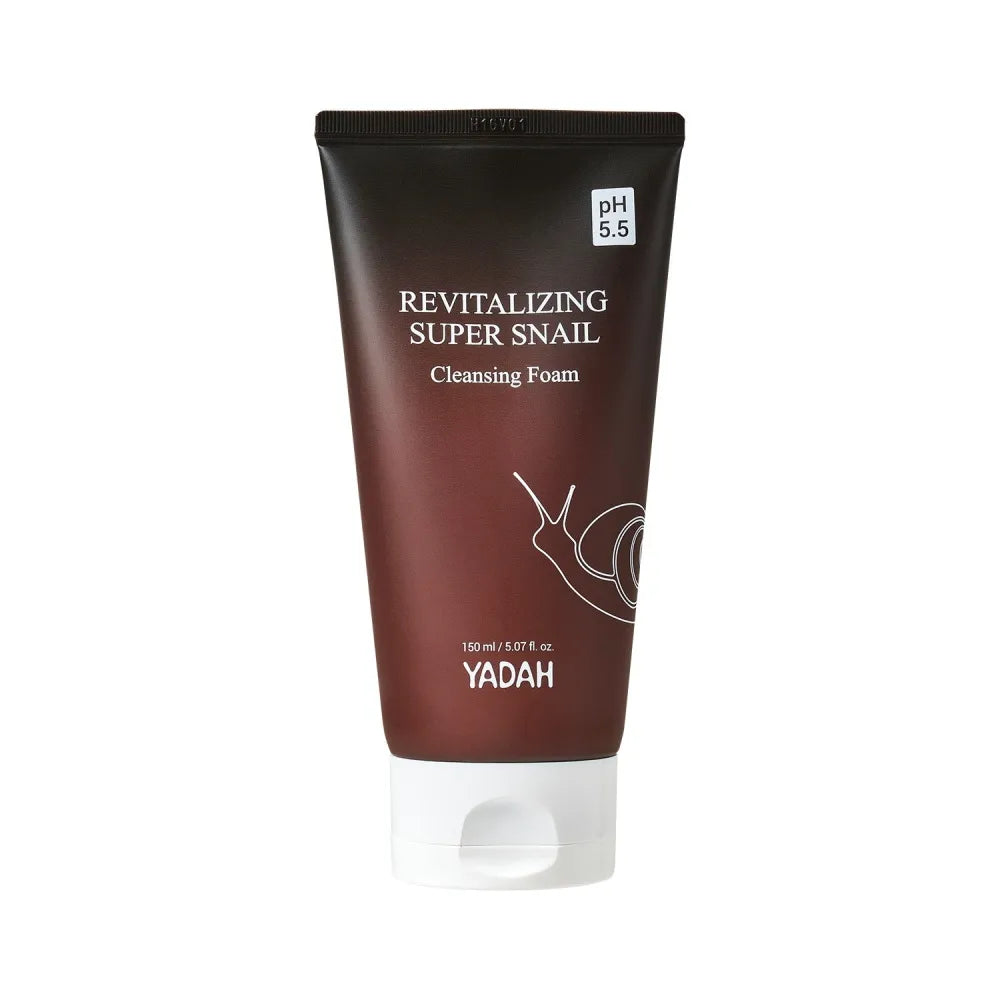 YADAH Revitalizing Super Snail Cleansing Foam with Mucus 150 ml - Kosmetika